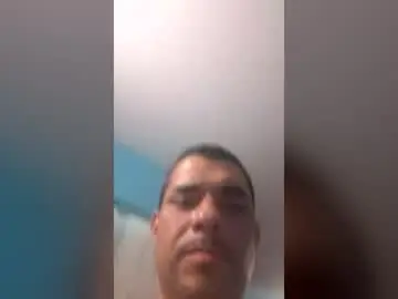 Chaturbate Live Sex of keepitmoistl3vr