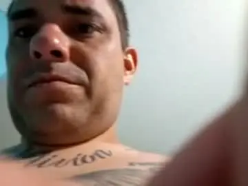 Chaturbate Live Porn of keepitmoistl3vr