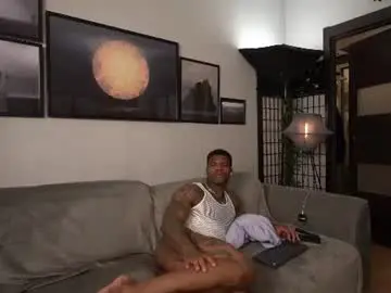 Chaturbate Free Live Porn of ostine_brown