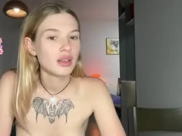 Chaturbate Nude Webcam of pussymoneywet