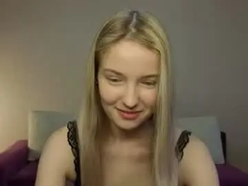 Chaturbate Watch Live Sex Cams of tashinapetitto