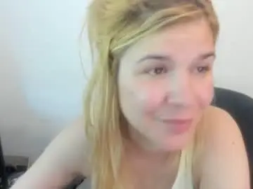 Chaturbate Private Sex Chat of artsyandcraftsy_