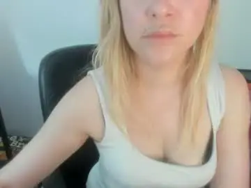 Chaturbate Free Live Porn of artsyandcraftsy_