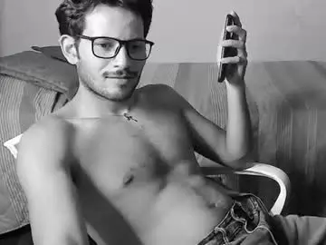 Chaturbate Live Porn of nicolasrodrii