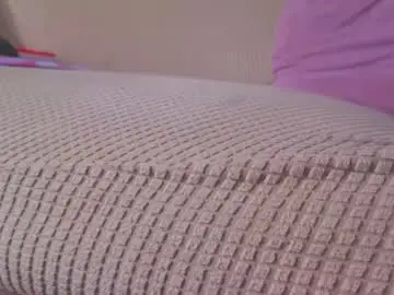 Chaturbate Live Sex Cam of sweet_69billy