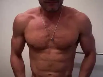 Chaturbate Live Sex Cam of um_cammusc