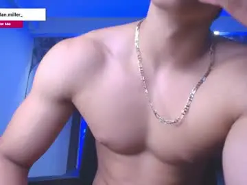Chaturbate Free Live Porn of dilanmiller_