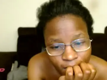Chaturbate Live Sex Cam of loveminie