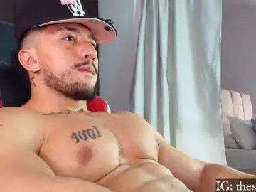 Chaturbate Adult Webcam of nikolaylisin