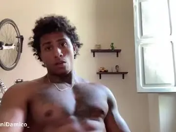 Chaturbate Live Sex Cam of deepthroatfucker_ccs