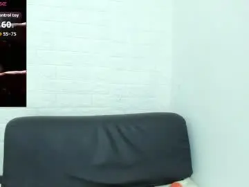 Chaturbate Sex Cam of melannie_roses