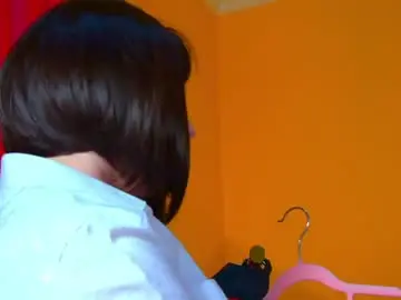 Chaturbate Live Sex Cam of melodymoores