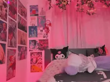 Chaturbate Live Sex Cam of misscurvytop