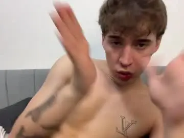 Chaturbate Free Porn Cam of kevin_martin8