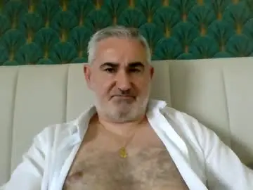 Chaturbate Free Porn Cam of sexy_italiandaddy