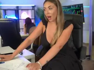 Chaturbate Watch Live Sex Cams of babesgowild