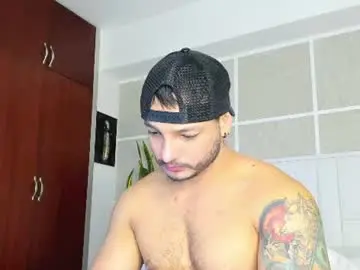 Chaturbate Live Porn of isaacs11