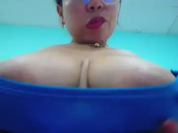 Chaturbate Live Porn of cumontitsxxx