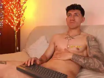 Chaturbate Adult Video Chat of latin_green_eyes_