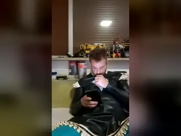 Chaturbate Adult Webcam of latexmaid69
