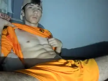 Chaturbate Live Sex Cam of austin1119a