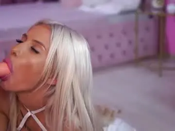 Chaturbate Live Porn of larabrynn