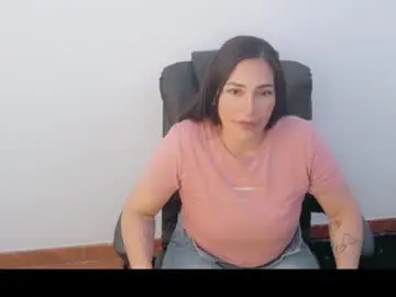 Chaturbate Best live sex cam show of luna_lgomez