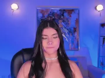 Chaturbate Best live sex cam show of mialaurence_