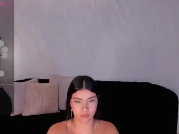 Chaturbate Adult Webcams of mialaurence_