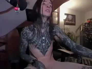 Chaturbate Live Sex Cam of andrew_round