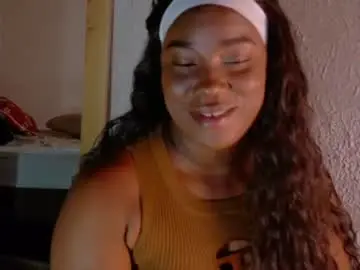 Chaturbate Live Porn of bigroundbooty_