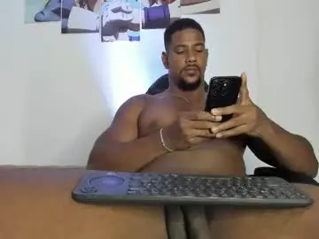 Chaturbate Watch Live Sex Cams of fraiderbrown