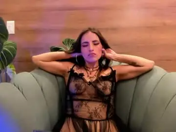 Chaturbate Best live sex cam show of reyasimos