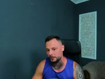 Chaturbate Live Porn of brianhunts
