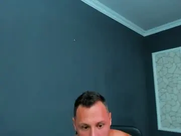 Chaturbate Nude Webcam of brianhunts