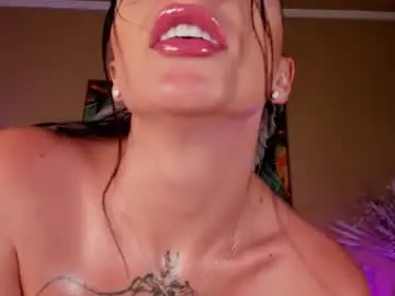 Chaturbate Free Live Porn of erikabee
