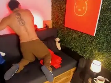 Chaturbate Sex Chat of simon_cortes