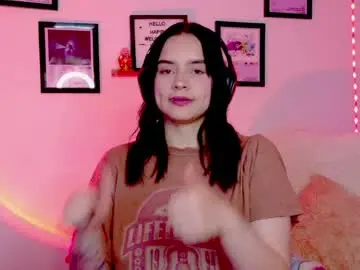 Chaturbate Best live sex cam show of emily_lindey_
