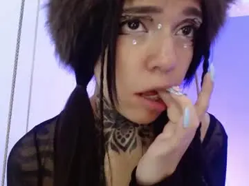 Chaturbate Sex Chat of lunai_gh