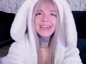 Chaturbate Free Live Porn of lunai_gh