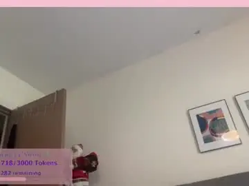 Chaturbate Live Sex Cam of viviandela97