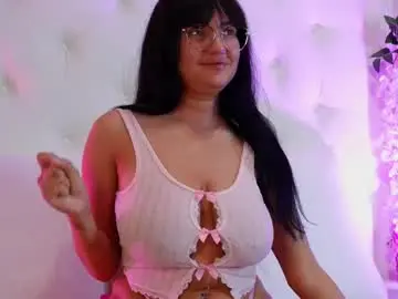 Chaturbate Nude Webcam of your_bustygirl