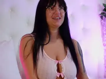 Chaturbate Free Porn Cam of your_bustygirl