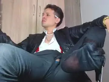 Chaturbate Best live sex cam show of leonal_oconer