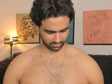Chaturbate Live Sex Cam of bradleymartin7
