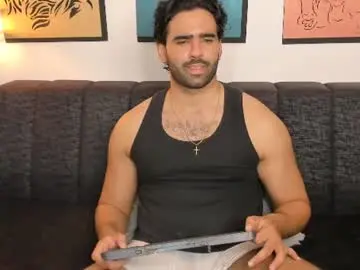 Chaturbate Free Porn Cam of bradleymartin7