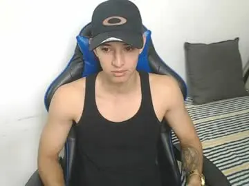 Chaturbate Nude Webcam of jake_shadow14