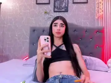 Chaturbate Live Sex Cam of lana_gill