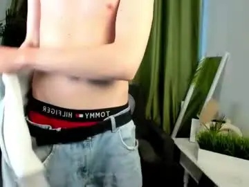 Chaturbate Watch Live Sex Cams of andyjey_