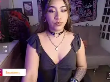 Chaturbate Watch Live Sex Cams of exodiakinky